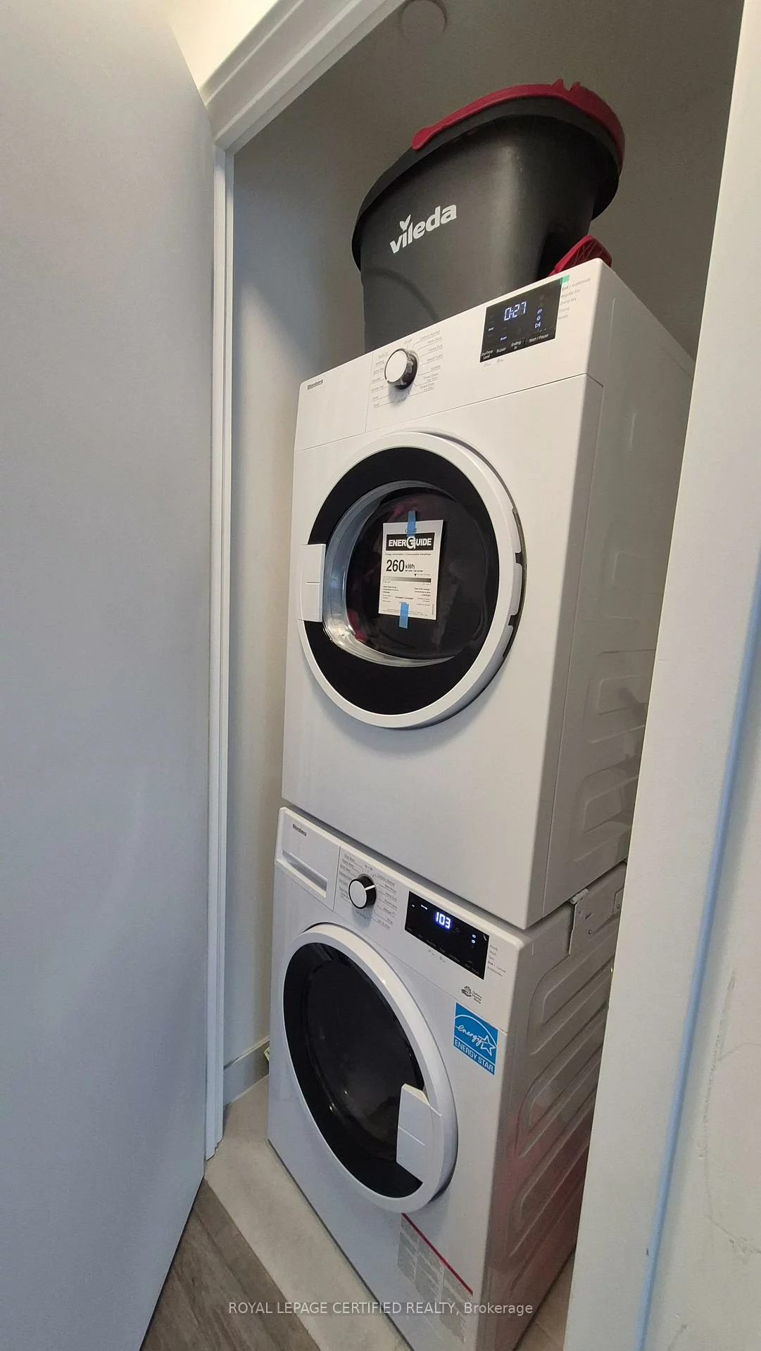 851, Sheppard, Clanton Park, Toronto