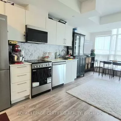 851, Sheppard, Clanton Park, Toronto