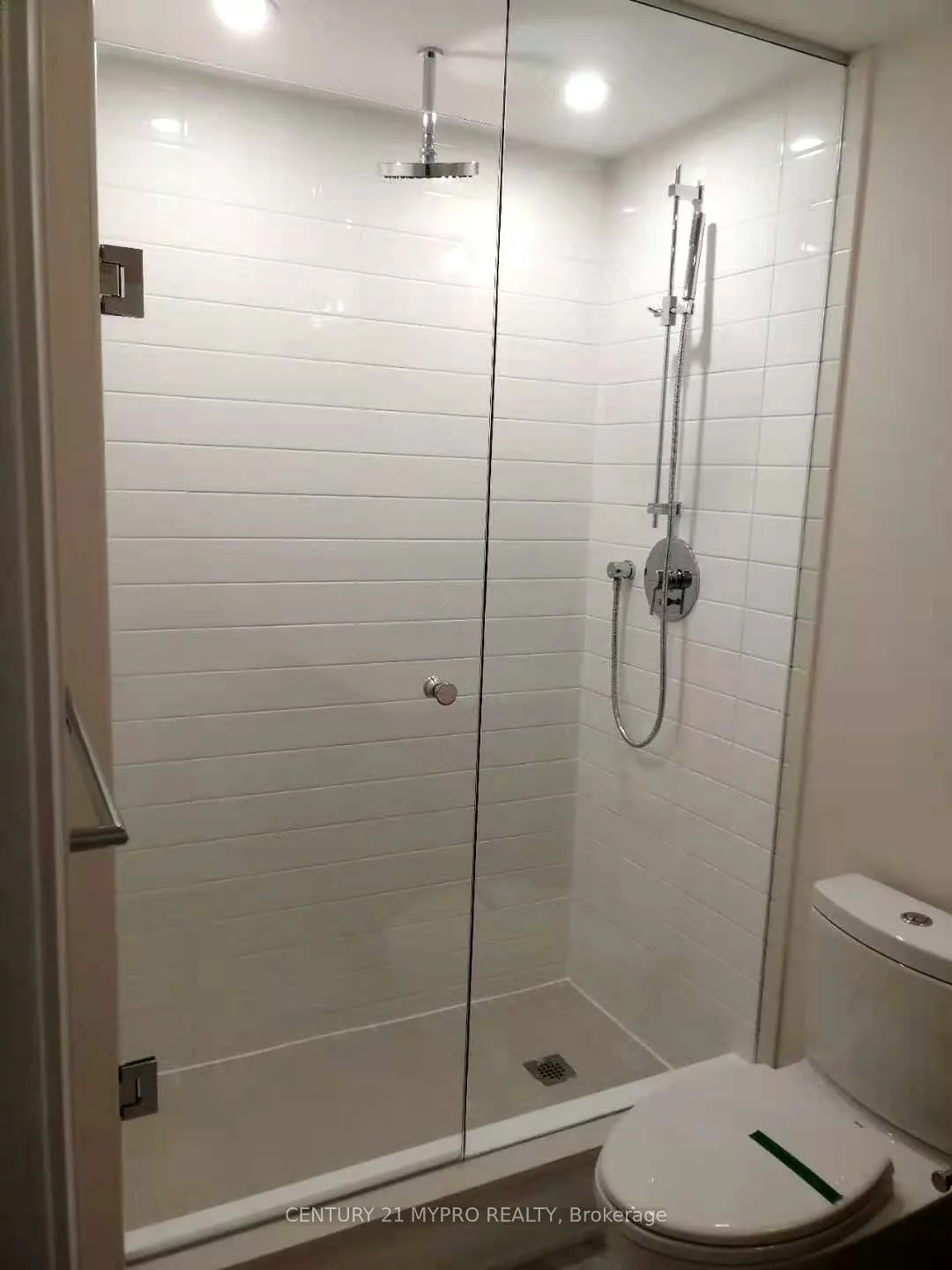 88, Cumberland, Annex, Toronto