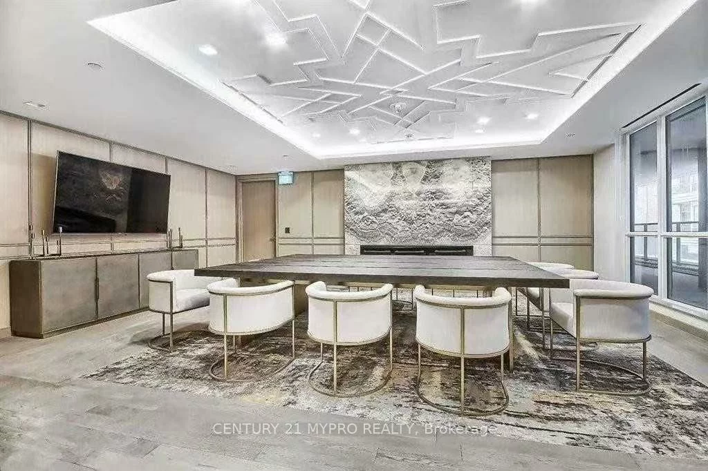 88, Cumberland, Annex, Toronto