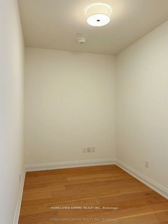 505, Glencairn, Englemount-Lawrence, Toronto