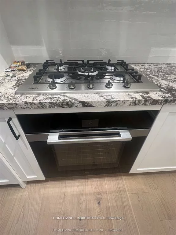 505, Glencairn, Englemount-Lawrence, Toronto