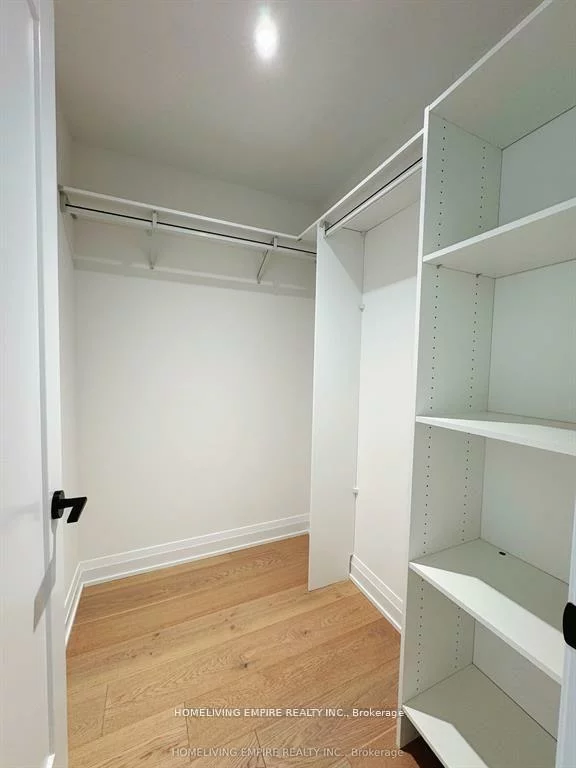 505, Glencairn, Englemount-Lawrence, Toronto