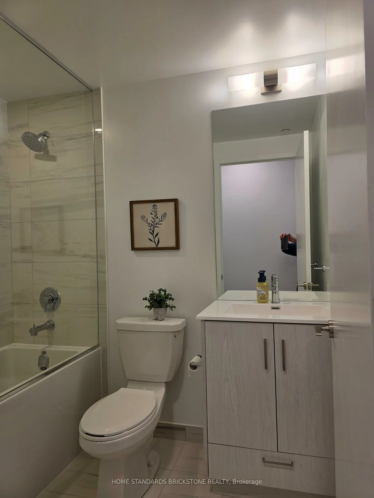 180, Front, Moss Park, Toronto