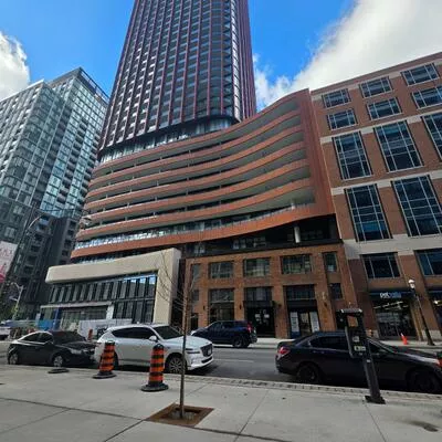 180, Front, Moss Park, Toronto