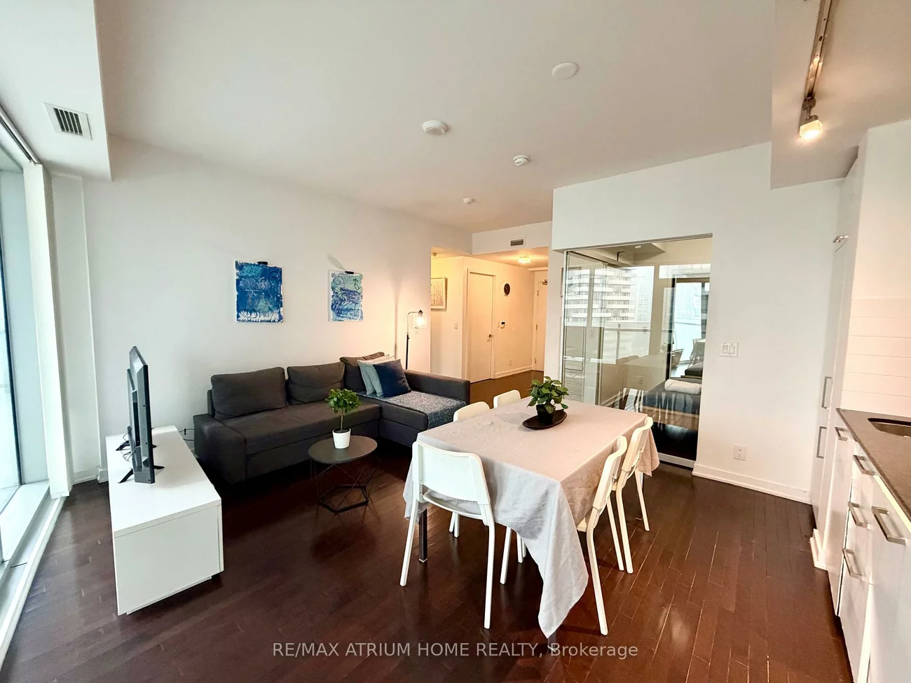 14, York, Waterfront Communities C1, Toronto