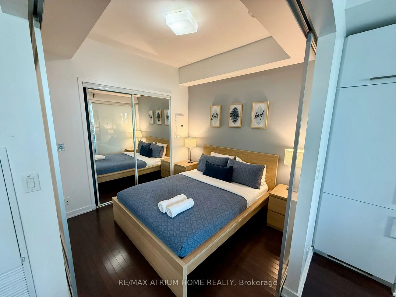 14, York, Waterfront Communities C1, Toronto