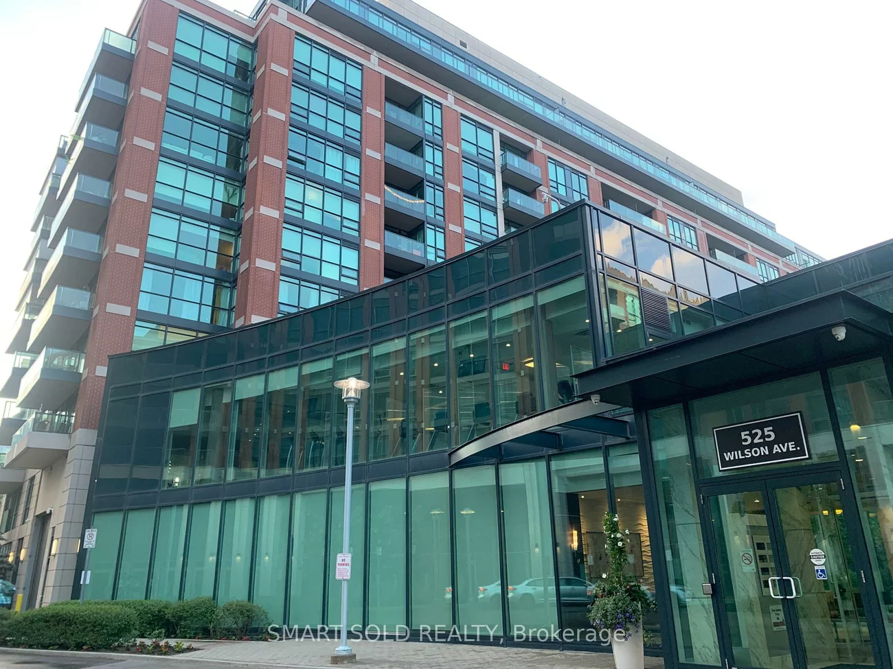 525, Wilson, Clanton Park, Toronto