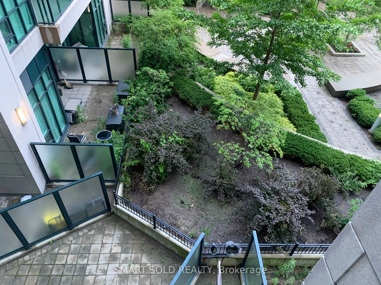 525, Wilson, Clanton Park, Toronto