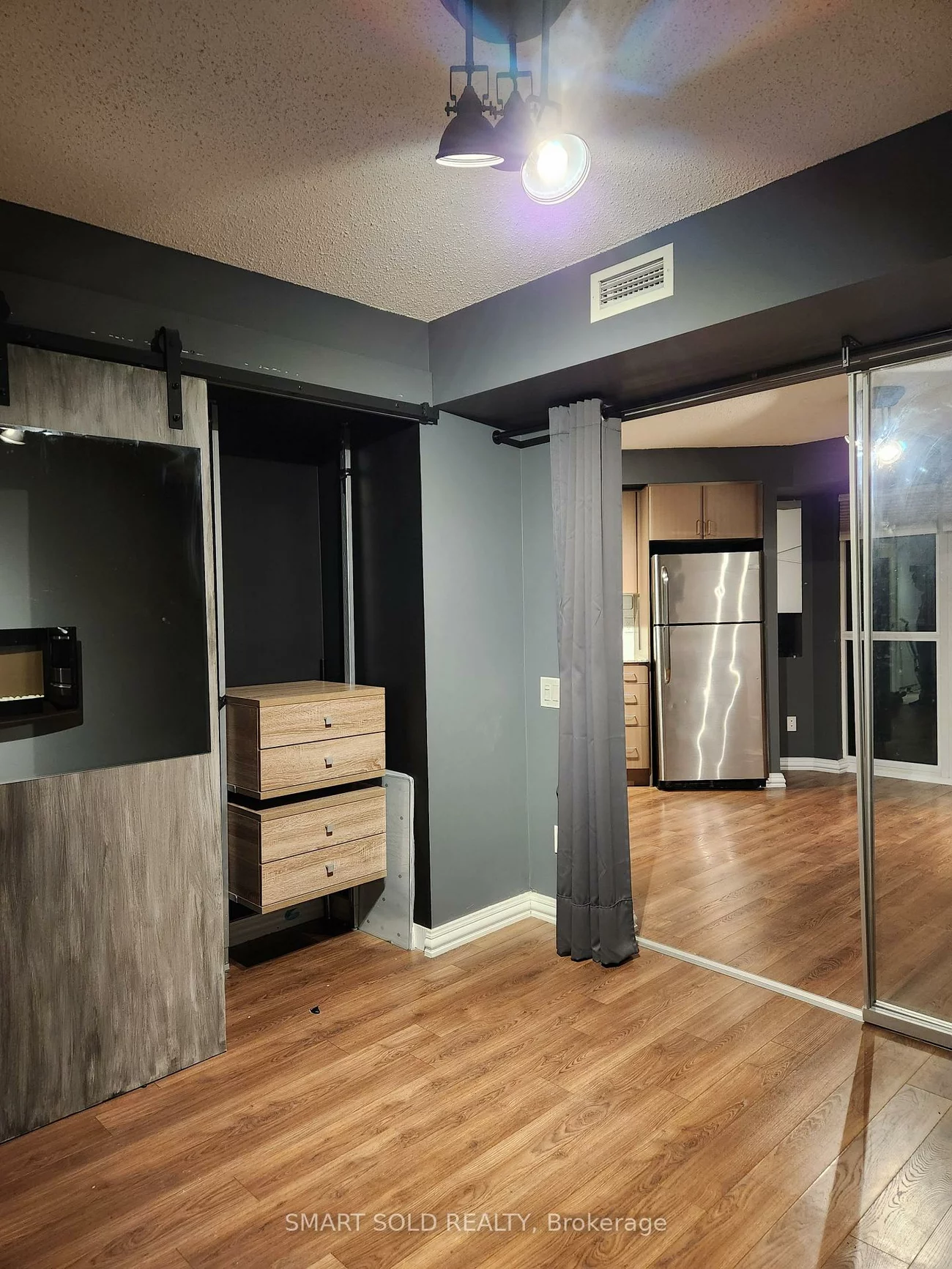 525, Wilson, Clanton Park, Toronto