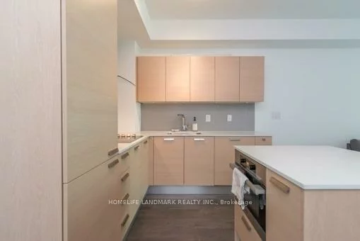 9, Bogert, Lansing-Westgate, Toronto