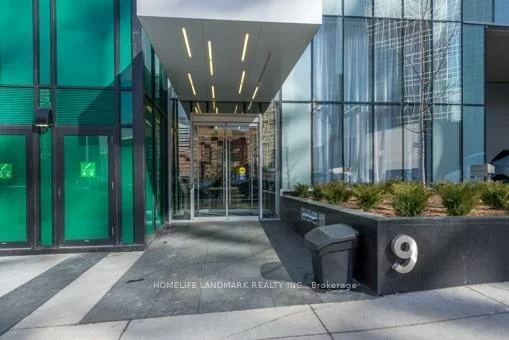 9, Bogert, Lansing-Westgate, Toronto