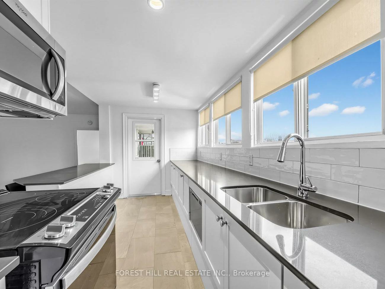 70, Spadina, Annex, Toronto