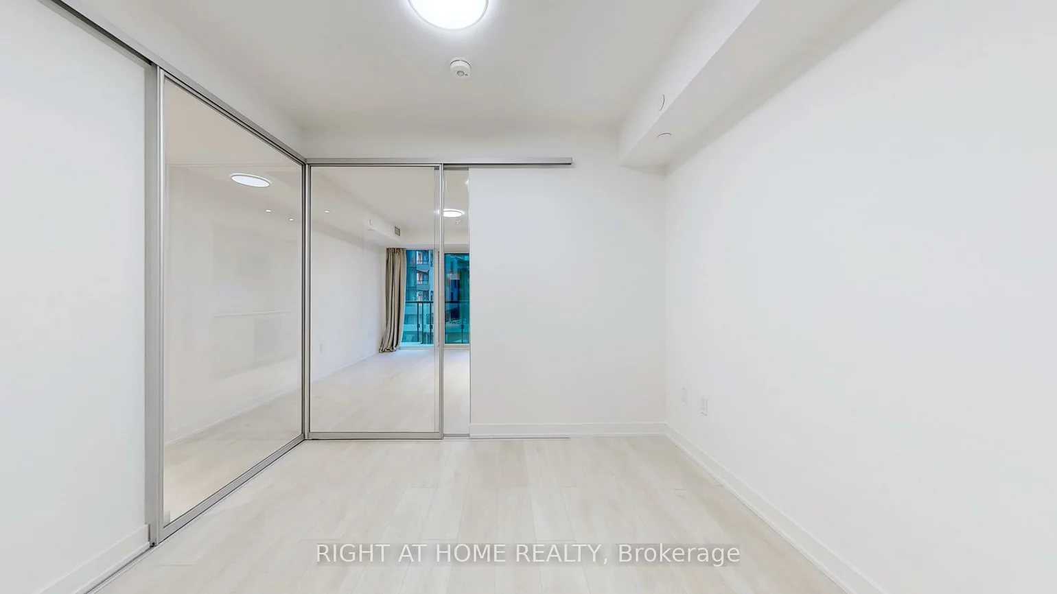 117, Broadway, Mount Pleasant West, Toronto