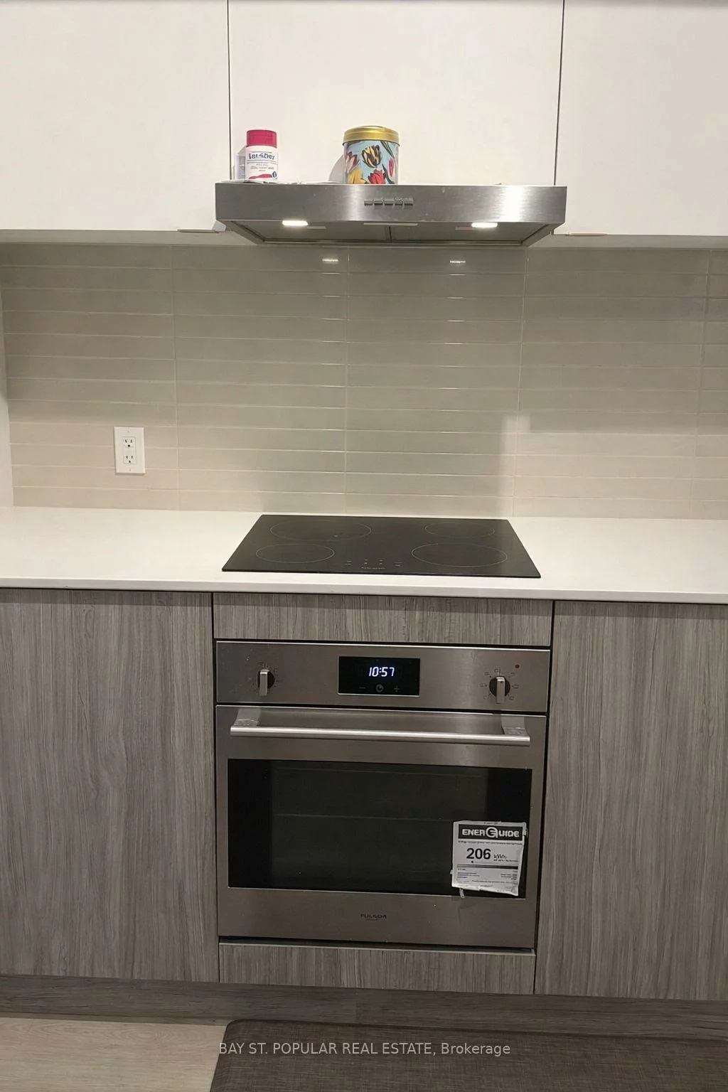 138, Downes, Waterfront Communities C8, Toronto