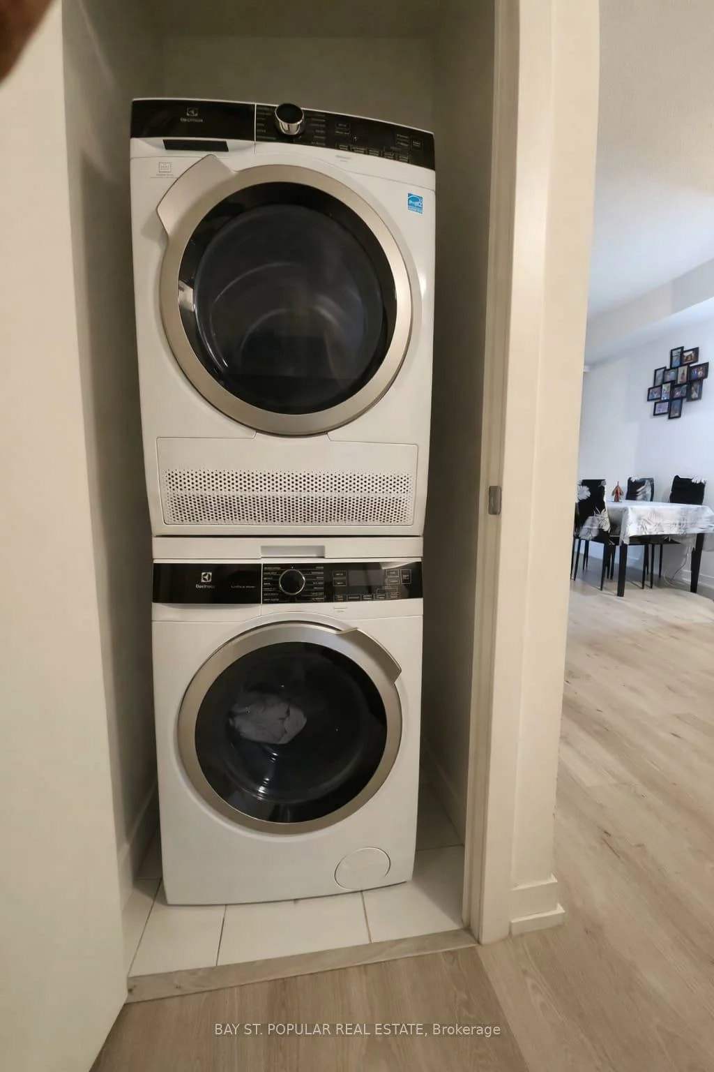 138, Downes, Waterfront Communities C8, Toronto