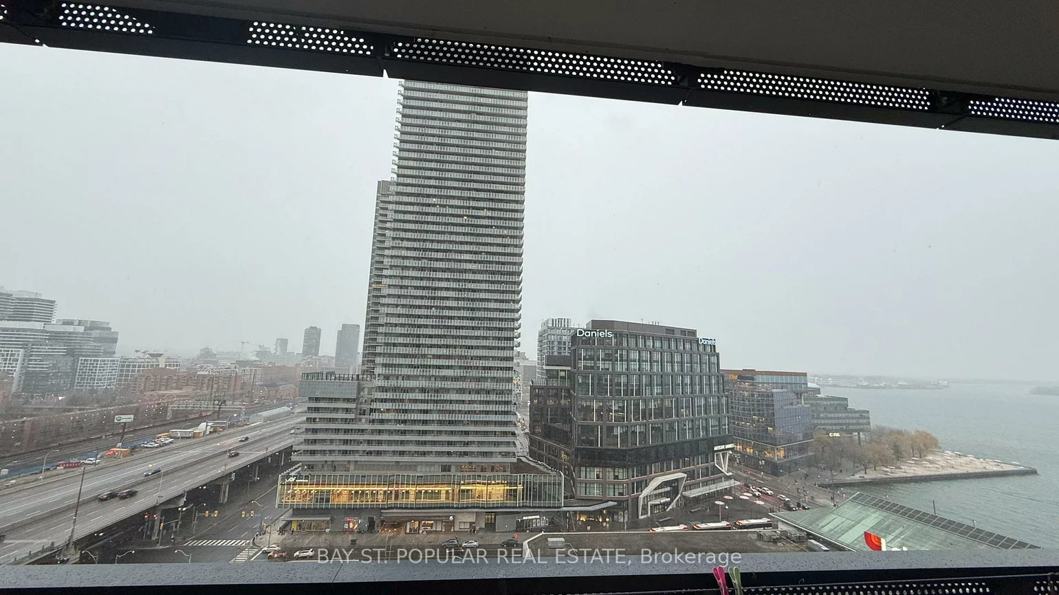 138, Downes, Waterfront Communities C8, Toronto