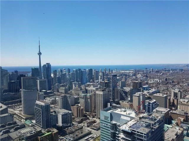 386, Yonge, Bay Street Corridor, Toronto