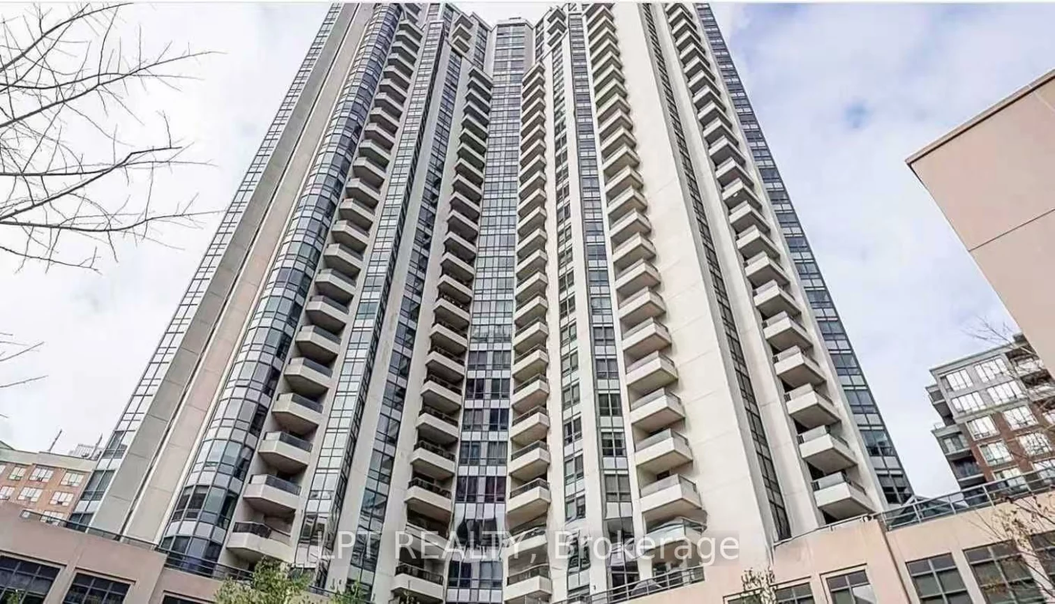 500, Doris, Willowdale East, Toronto