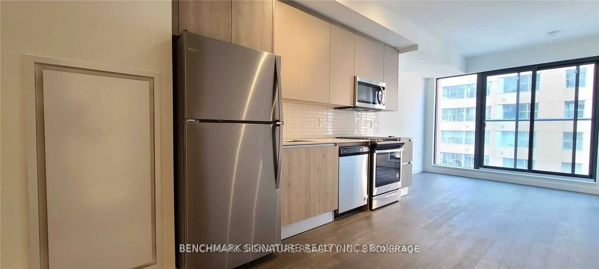 2A, Church, Waterfront Communities C8, Toronto