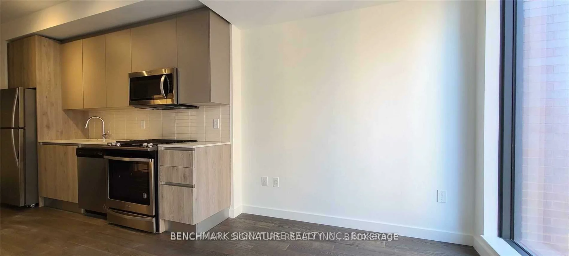 2A, Church, Waterfront Communities C8, Toronto