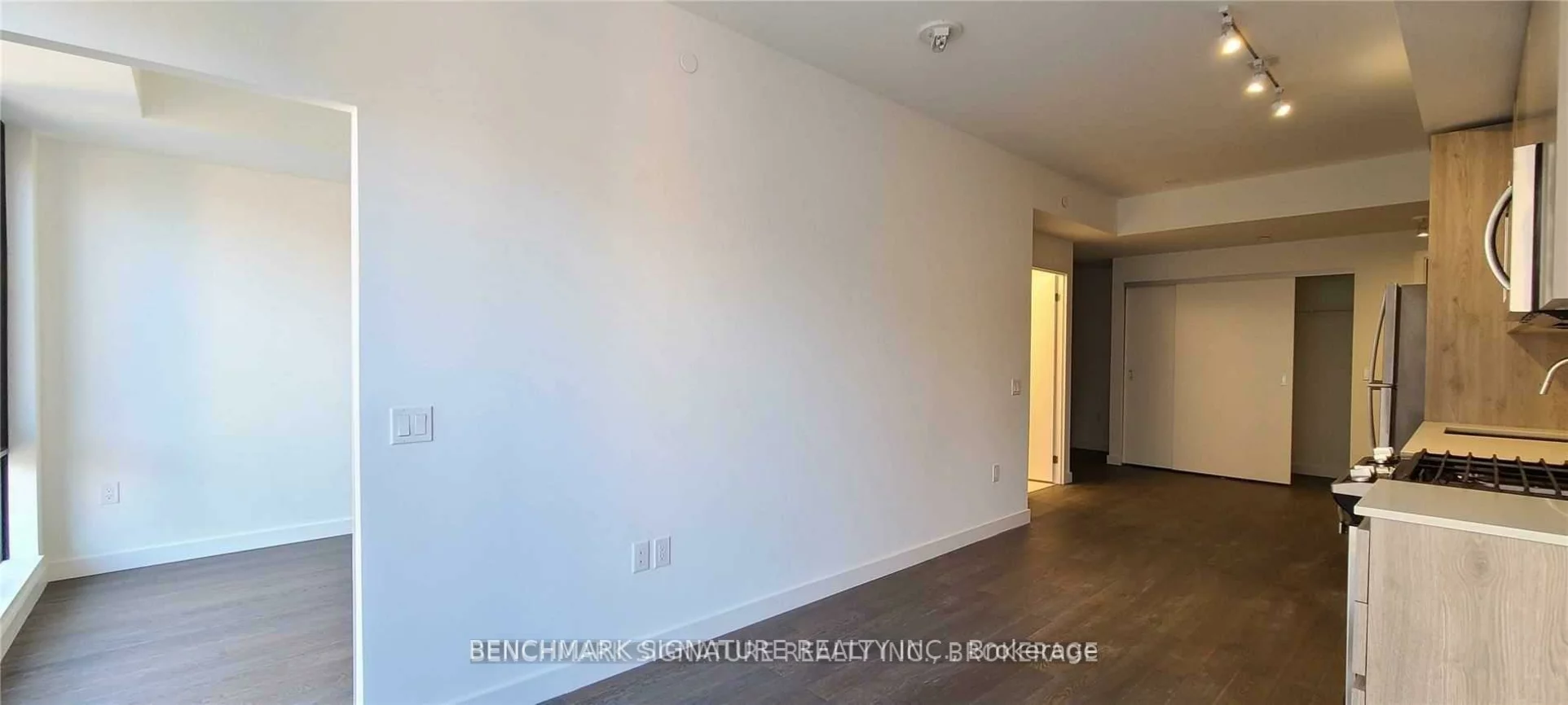 2A, Church, Waterfront Communities C8, Toronto