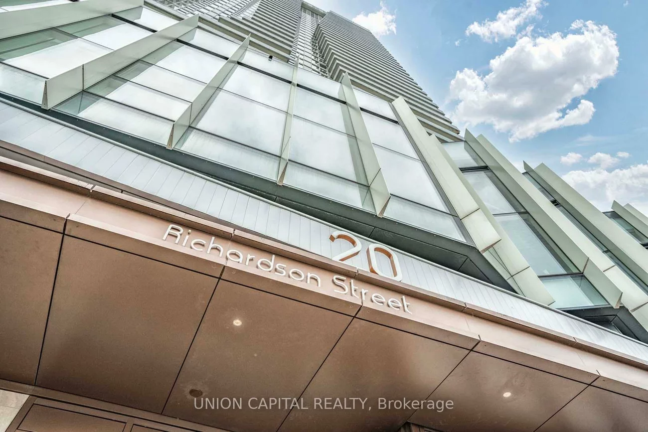 20, Richardson, Waterfront Communities C8, Toronto