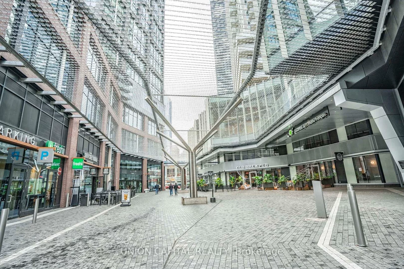 20, Richardson, Waterfront Communities C8, Toronto