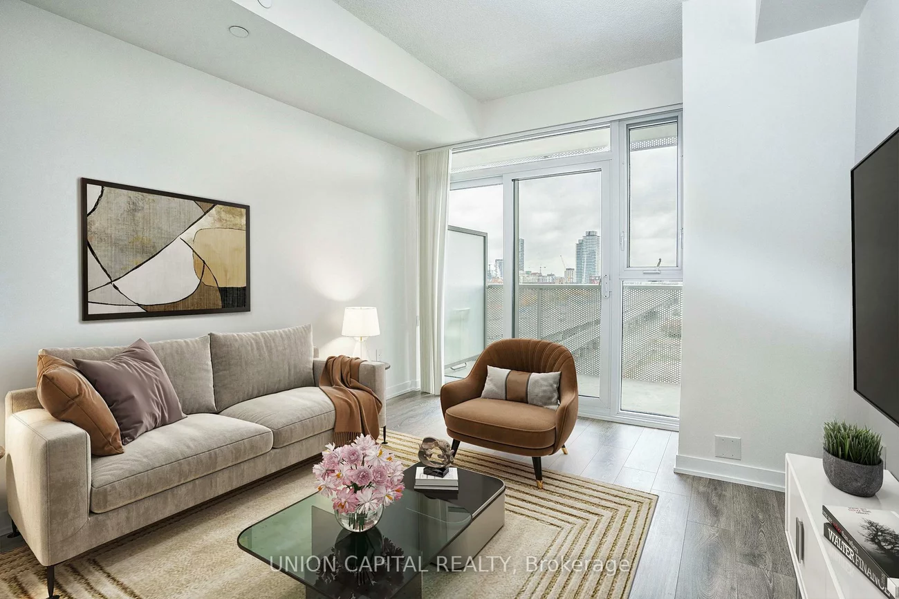 20, Richardson, Waterfront Communities C8, Toronto