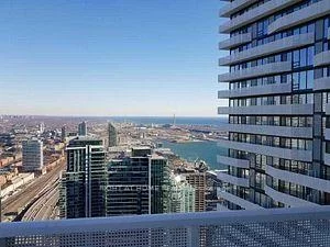 100, Harbour, Waterfront Communities C1, Toronto