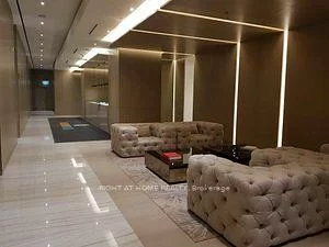 100, Harbour, Waterfront Communities C1, Toronto