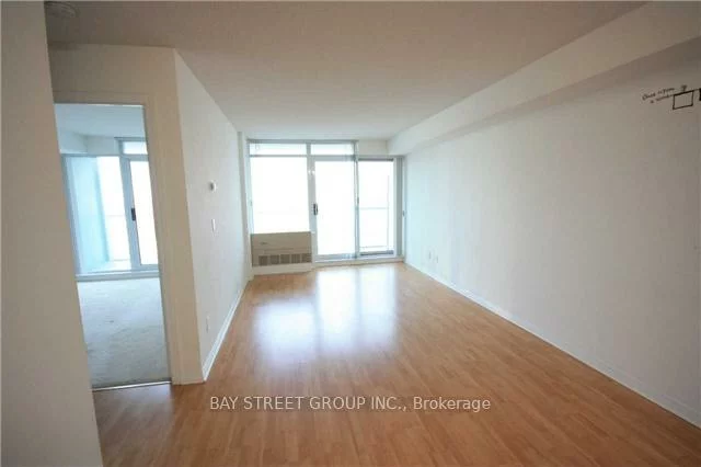 5508, Yonge, Willowdale West, Toronto