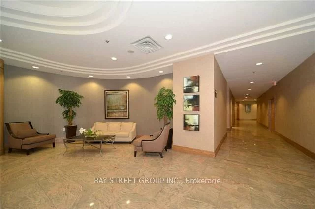 5508, Yonge, Willowdale West, Toronto