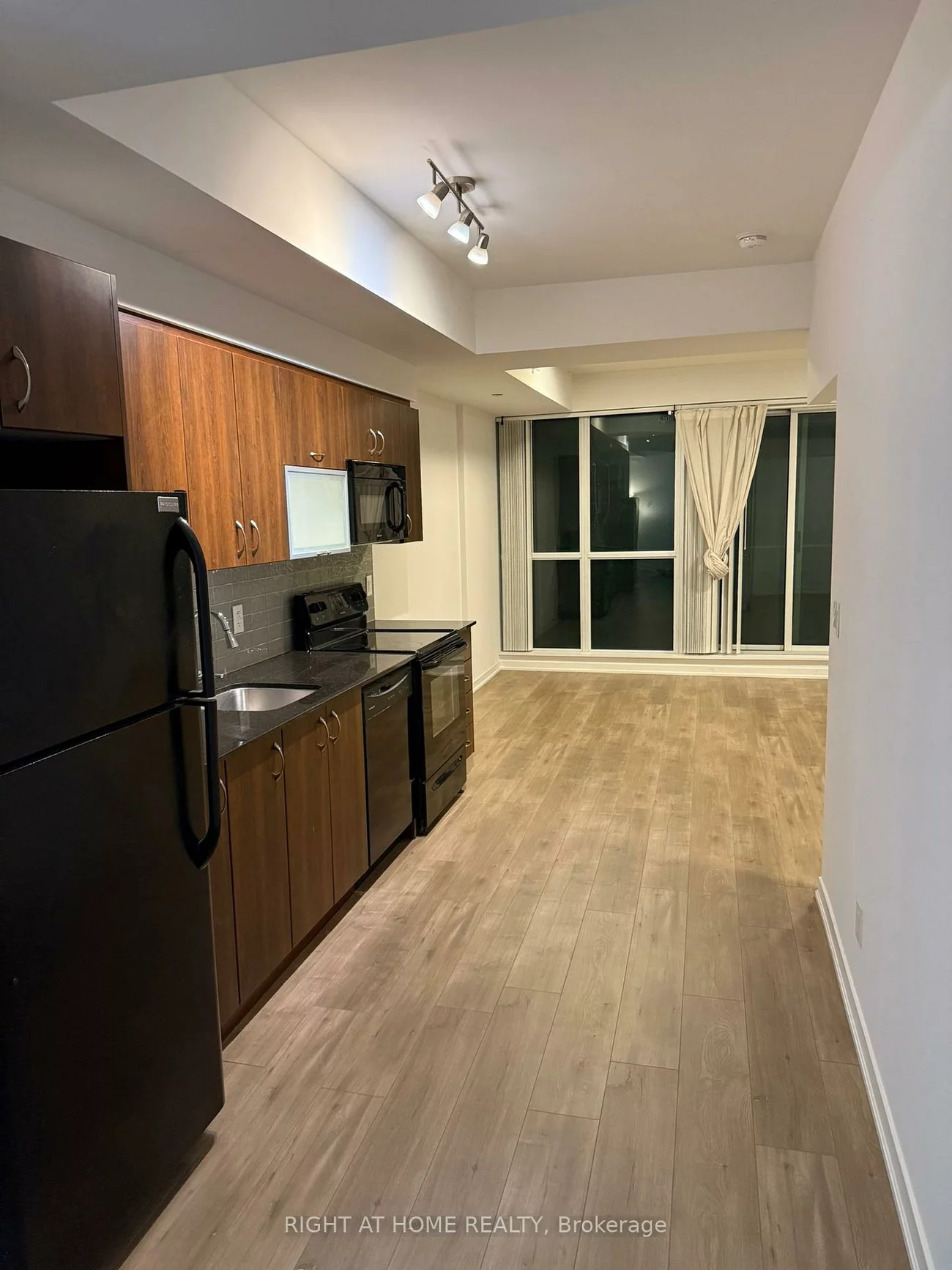 150, East Liberty, Niagara, Toronto