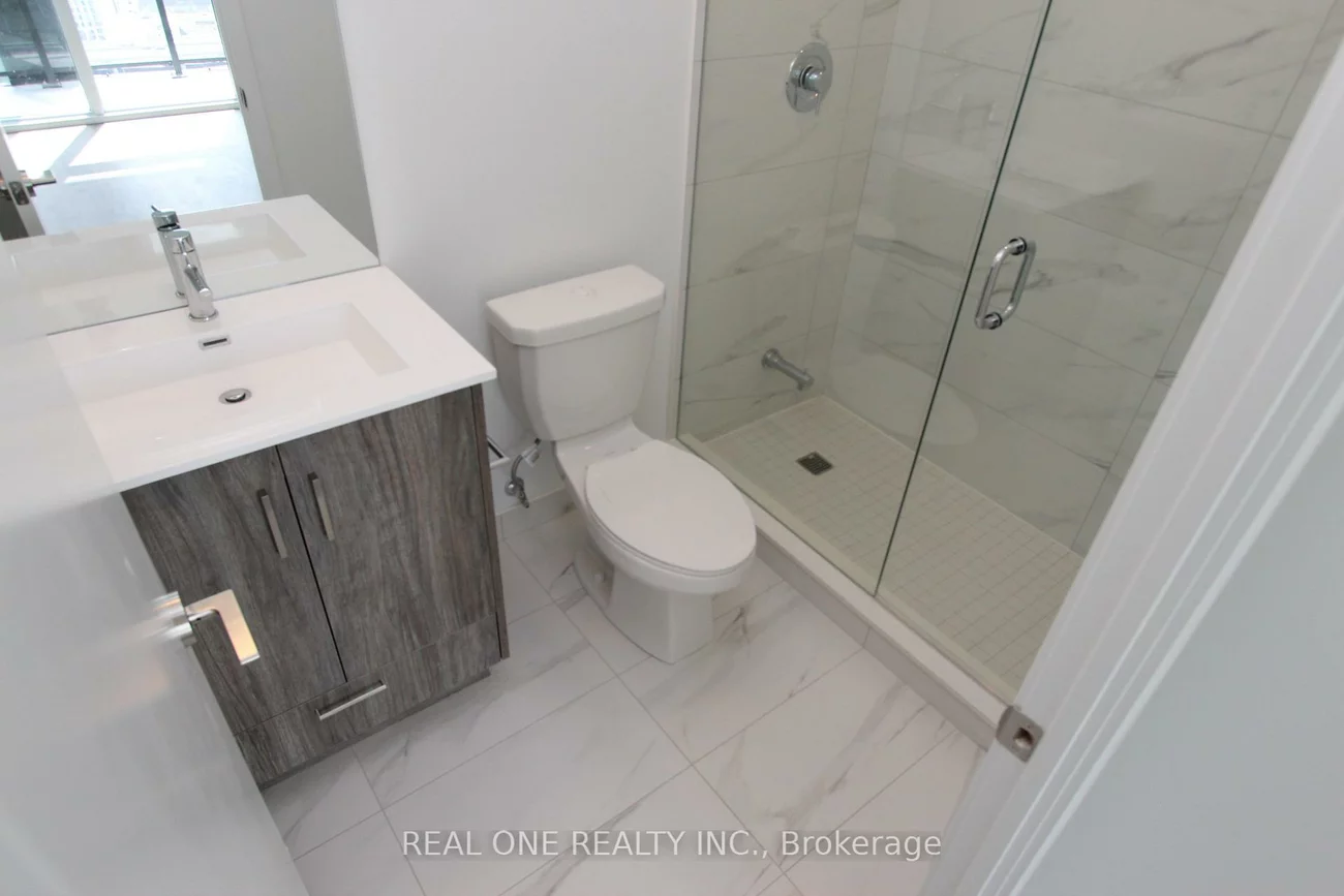 180, Front, Moss Park, Toronto