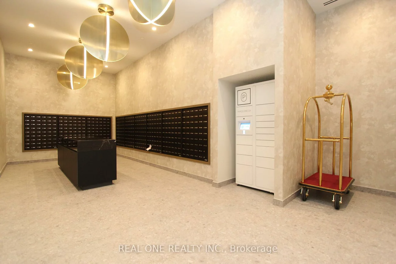 180, Front, Moss Park, Toronto