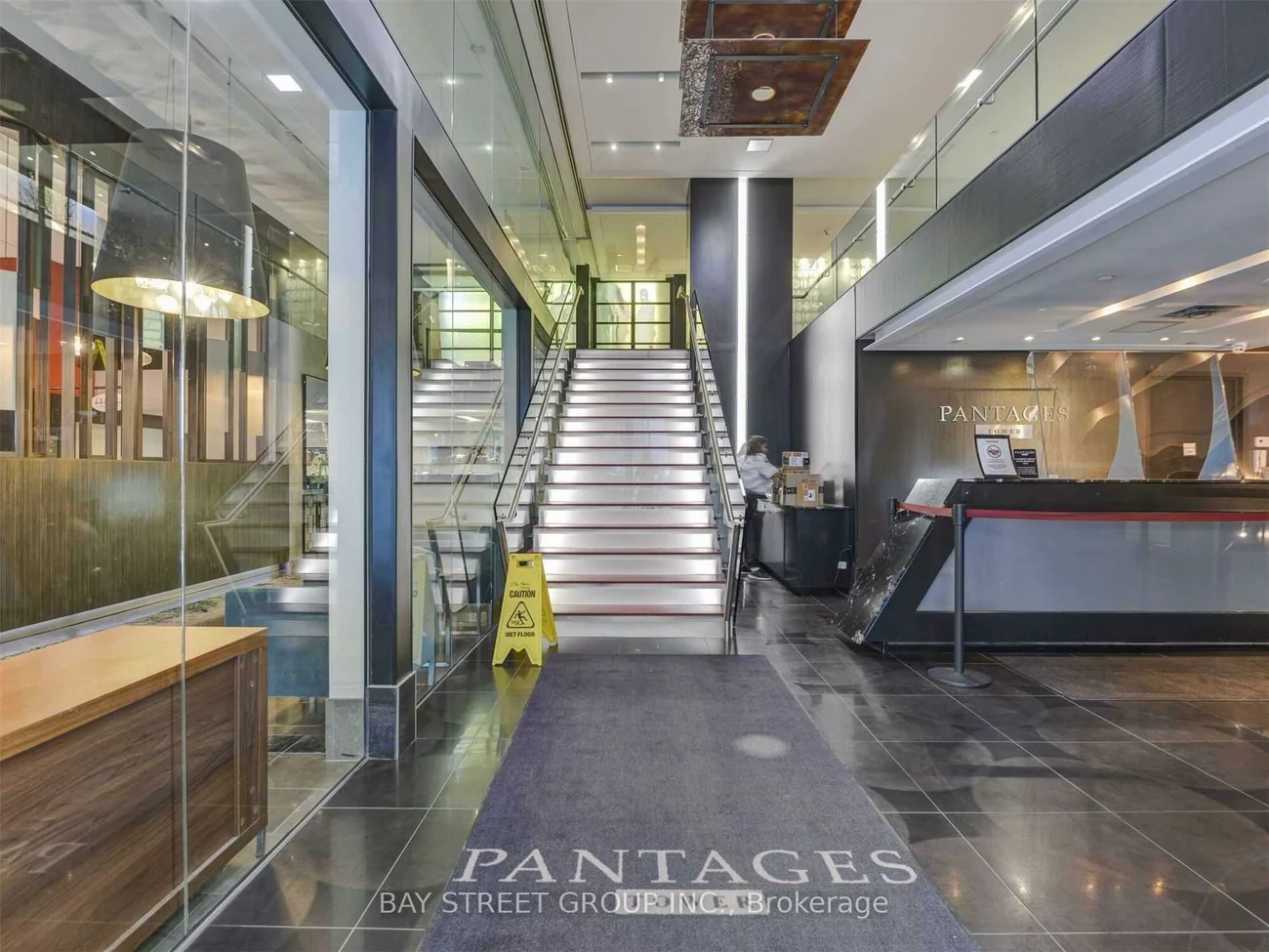 210, Victoria, Church-Yonge Corridor, Toronto