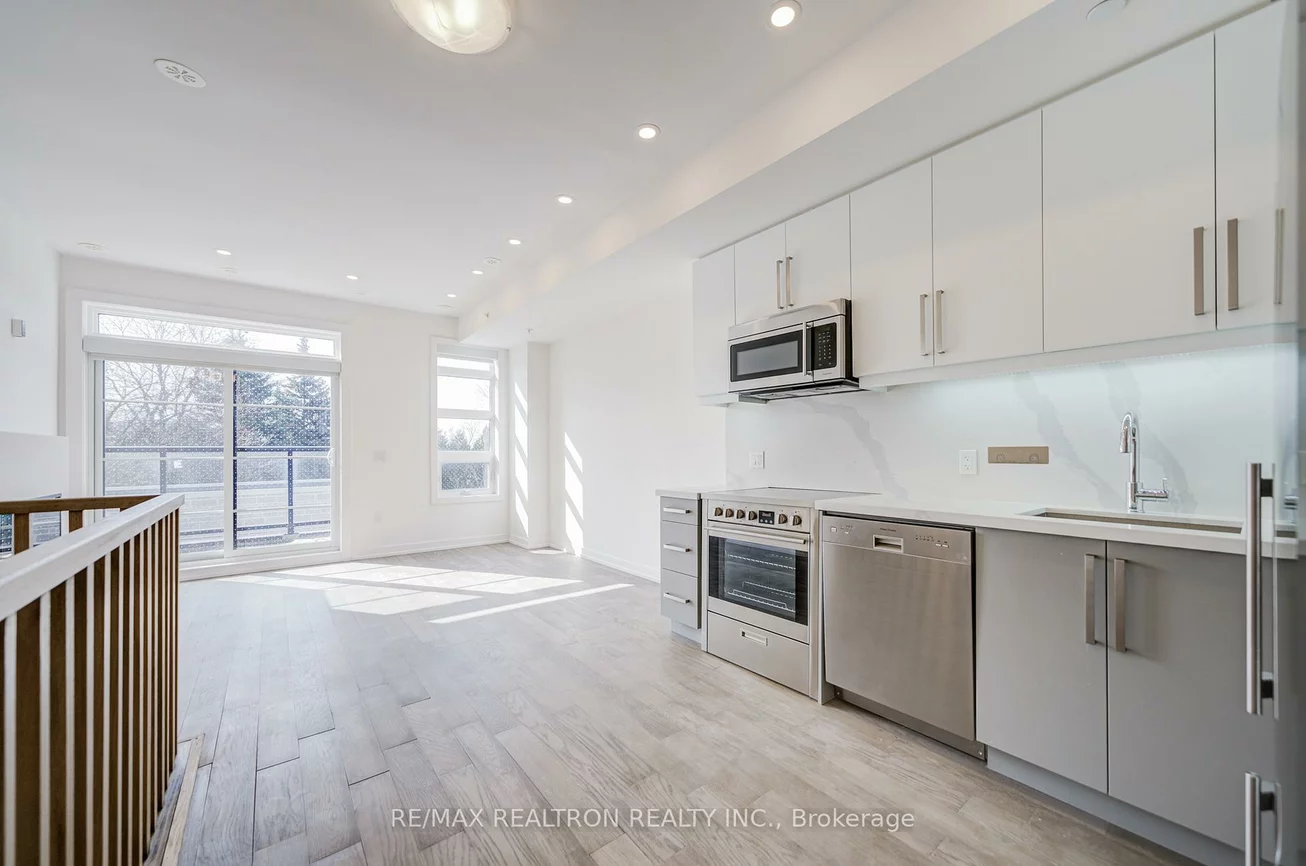 57, Finch, Willowdale West, Toronto