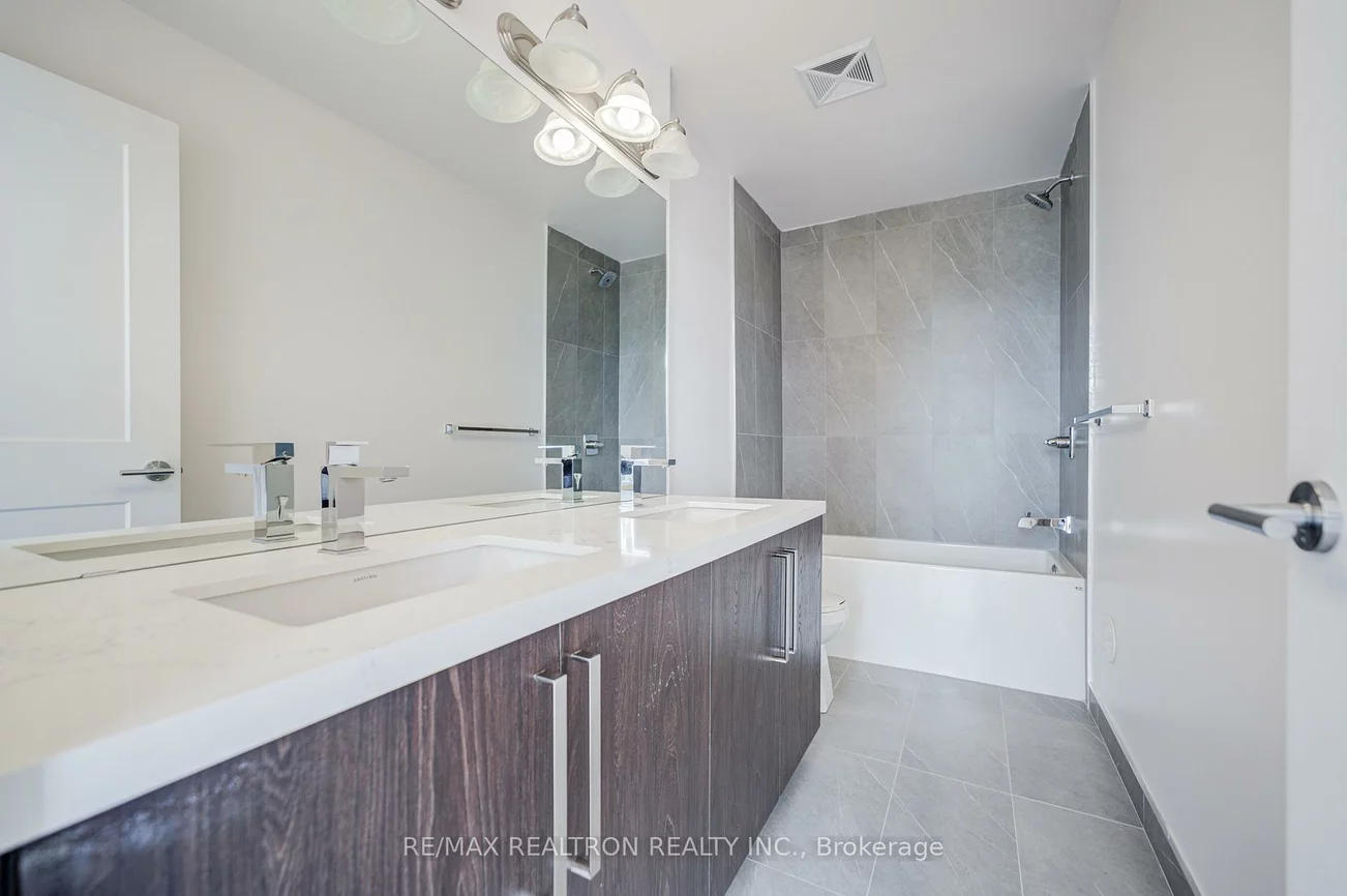 57, Finch, Willowdale West, Toronto