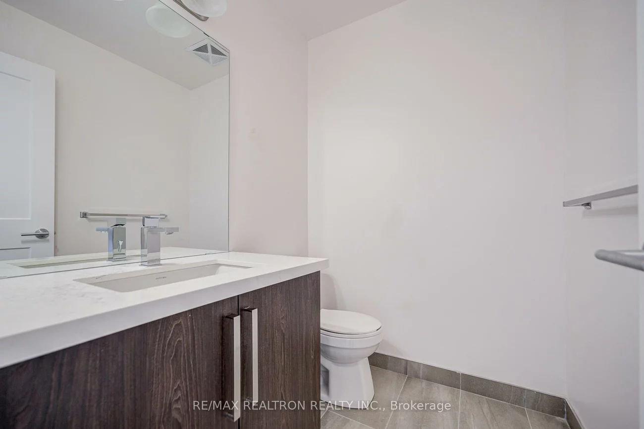 57, Finch, Willowdale West, Toronto