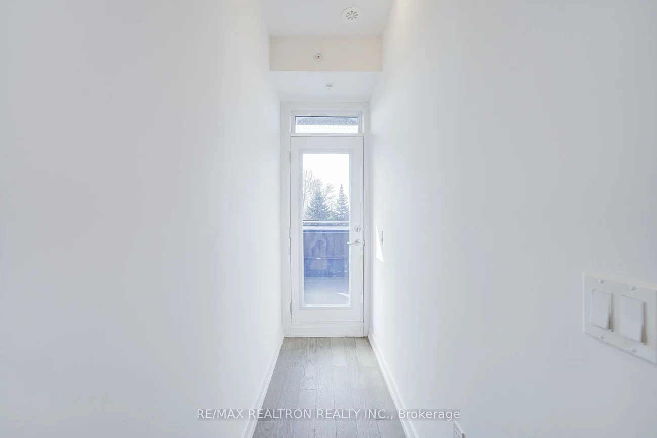 57, Finch, Willowdale West, Toronto