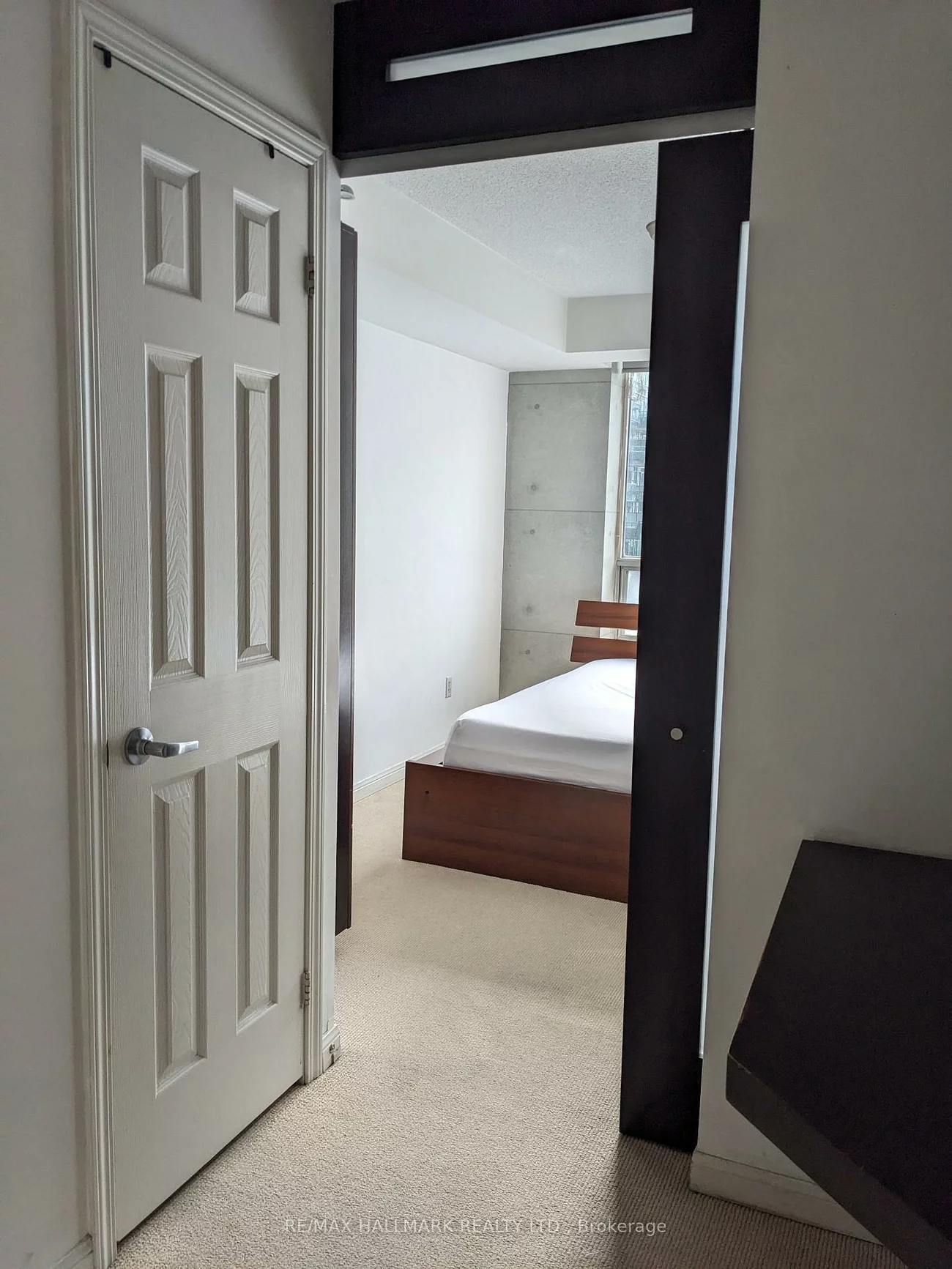 330, Adelaide, Moss Park, Toronto