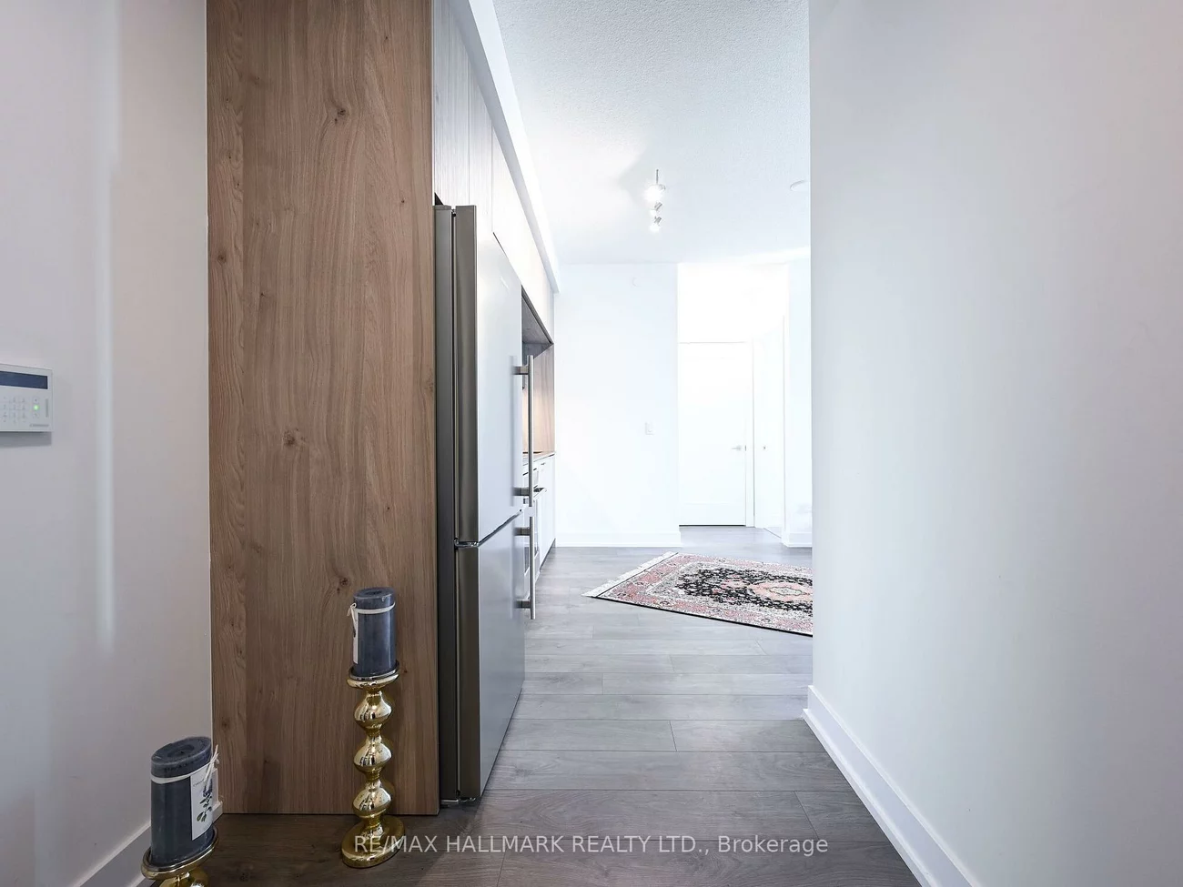 25, Adra Grado, Don Valley Village, Toronto