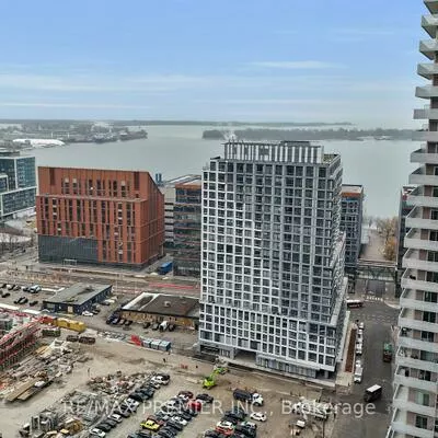 15, Richardson, Waterfront Communities C8, Toronto