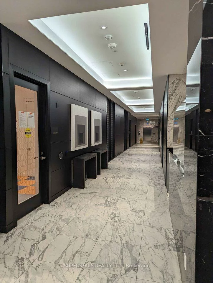 31, Tippet, Clanton Park, Toronto