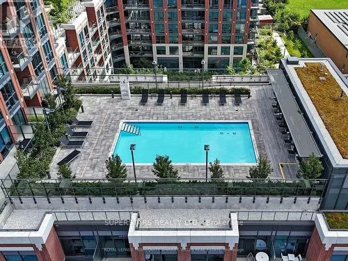 31, Tippet, Clanton Park, Toronto