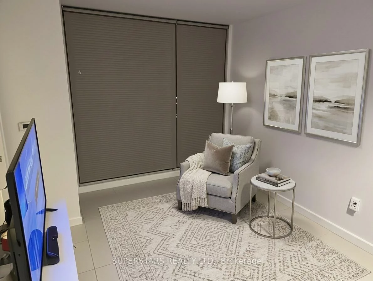 31, Tippet, Clanton Park, Toronto