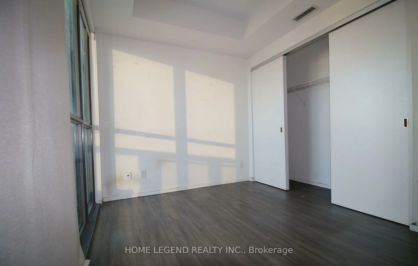 101, Charles, Church-Yonge Corridor, Toronto