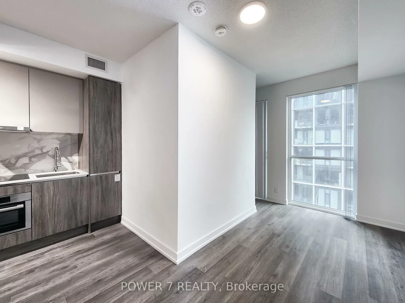 180, Front, Moss Park, Toronto