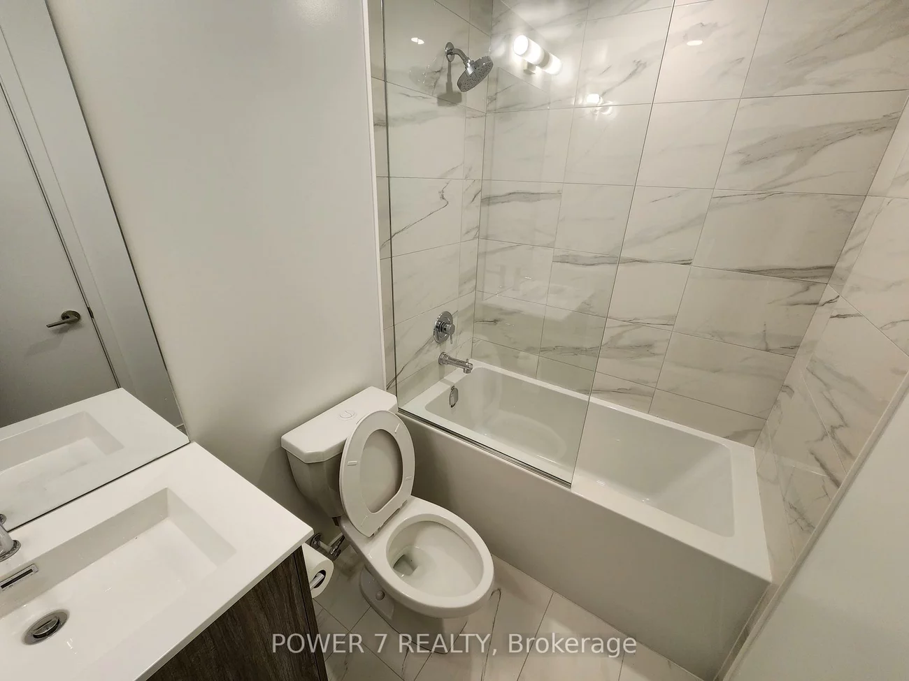 180, Front, Moss Park, Toronto